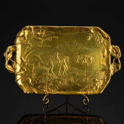 купить Поднос с изображением сцены с лошадьми, M. Ringel (М. Рингель), латунь, литье, Западная Европа, 1900-1950 гг.