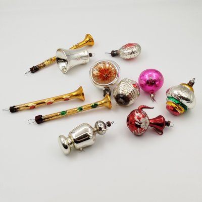 купить Набор елочных игрушек в подборе (11 шт.): "Самовары", "Дудочки", "Звезда", "Фонарики", "Колокольчик", "Шары", стекло, краска, металл, СССР, 1950-1970 гг.