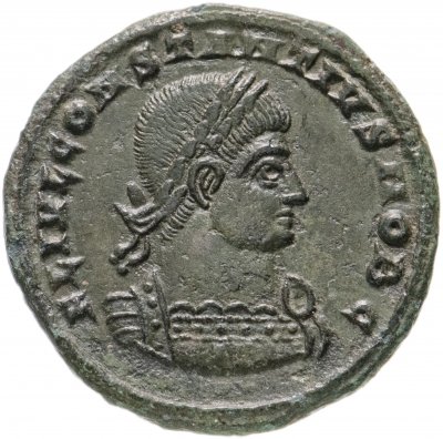купить Римская Империя, Констанций II, 324–361 гг, фоллис (реверс: два воина стоят лицом друг к другу, между ними два штандарта)