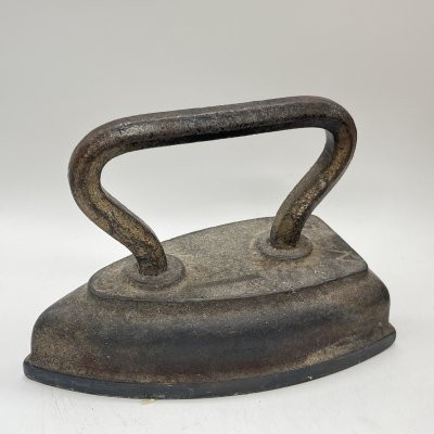 купить Нагревательный утюг, чугун, СССР, 1940-1950 гг.