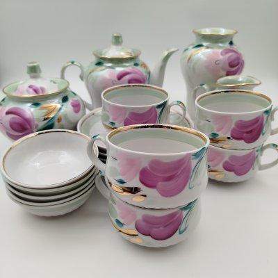 купить Сервиз чайный на 5 персон с цветочным декором (19 предметов), фарфор, роспись, люстр, золочение, Дулевский фарфоровый завод (Дулёво), СССР, 1987 г.