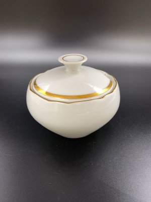 купить Сахарница с золочением, фарфор, Bohemia (Neurohlau), Чехословакия, 1924-1945 гг.