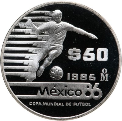 купить Мексика 50 песо (pesos) 1985 "Чемпионат мира по футболу 1986 - Футболист с мячом"