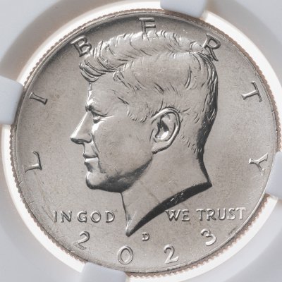 купить США 50 центов (1/2 доллара, half dollar) 2023 D "Kennedy Half Dollar (Кеннеди)" в слабе DNC MS67
