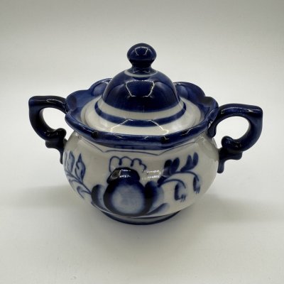 купить Сахарница с цветочным декором, гжель, фарфор, роспись, СССР, 1972-1986 гг.