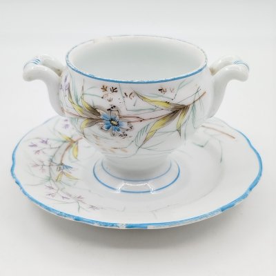 купить Горчичница, украшенная цветочным декором, фарфор, роспись, золочение, Товарищество М.С. Кузнецова в Дулёво, Российская империя, 1864-1889 гг.