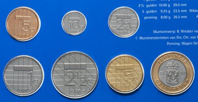 купить Нидерланды набор монет 1997 (6 монет+жетон)