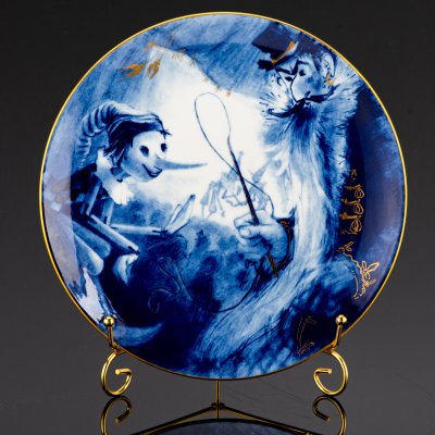 купить Блюдо "Приключения Пиноккио", Meissen (Мейсенский фарфор), фарфор, роспись кобальтом, золочение, Германия, 1985 г.