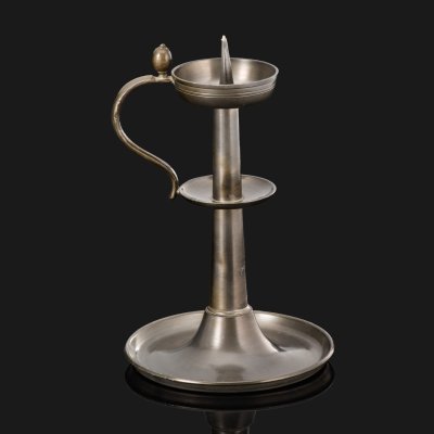 купить Подсвечник с ручкой, сплав олова, Западная Европа, 1930-1970 гг.