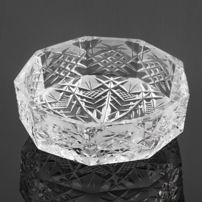 купить Салатник, декорированный в технике алмазной грани, хрусталь, рельефный декор, СССР, 1970-1990 гг.