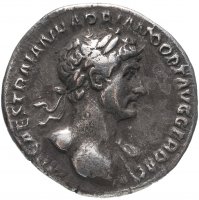 купить Римская империя, Адриан, 117-138 годы, Денарий. (Parthicus)