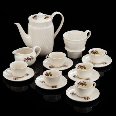 купить Сервиз кофейный с цветочным декором на 6 персон (15 предметов), фаянс, деколь, Boch Freres Keramis, Бельгия, 1920-1940 гг.