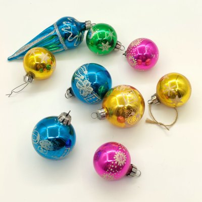 купить Набор из 9-ти ёлочных шаров различных размеров (в подборе), стекло, металл, краска, СССР, 1970-1990 гг.