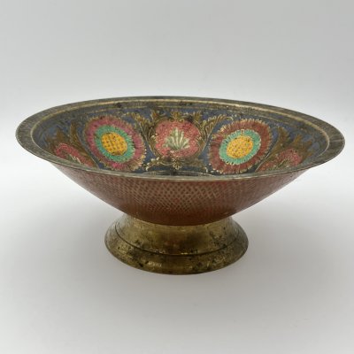 купить Конфетница "Олимпийский мишка", украшенная растительным орнаментом в восточном стиле, латунь, эмали, Индия, 1970-1990 гг.