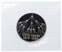 купить Германия 5 марок 1979 100 лет со дня рождения Отто Гана в запайке