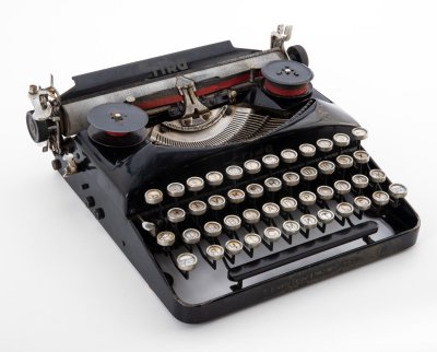 купить Печатная машинка "Erika", металл, пластик, резина, Seidel & Naumann, Германия, 1930-1940 гг.