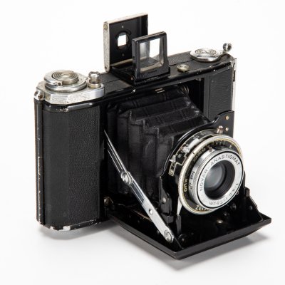 купить Фотоаппарат "Ikonta 521/16", металл, кожа, стекло, Carl Zeiss, Германия, 1938-1951 гг.