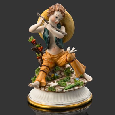 купить Статуэтка "Юный флейтист", фарфор, бисквит, роспись, Италия, 1970-1990 гг.