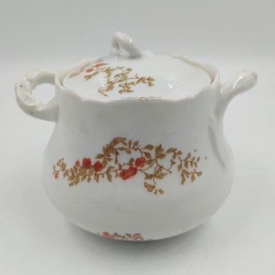 купить Сахарница с цветочным декором, фарфор, деколь, Фарфоровый завод братьев Корниловых, Российская империя, 1884-1917 гг.