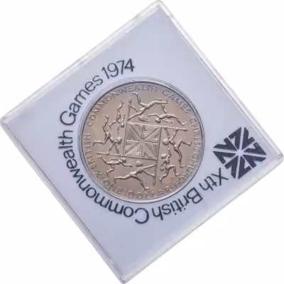 купить Новая Зеландия 1 доллар 1974 "X Британские Игры Содружества"
