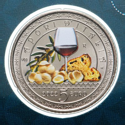 купить Италия 5 евро 2022 Итальянская культура еды и вина - Примитиво и Орекьетте