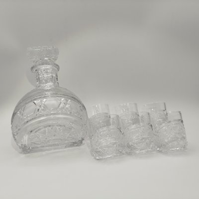купить Набор для крепких напитков (штоф и 6 рюмок), автор Мачнев И.В, хрусталь, Дятьковский хрустальный завод, СССР, 1970-1990 гг.