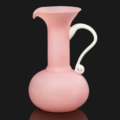 купить Высокая интерьерная ваза (кувшин) нежного розового оттенка, Empoli Art Glass Opaline, стекло, двухцветное, матовое, Италия, 1960-1980 гг.