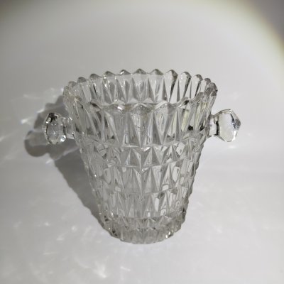 купить Ведерко для льда с рельефным туловом, стекло, пресс, СССР, 1980-1990 гг.