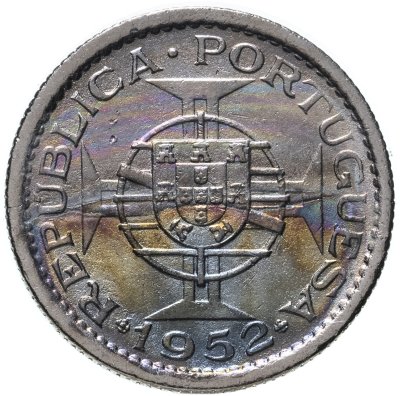 купить Макао 50 аво 1952