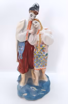 купить Статуэтка "Майская ночь", скульптор О.Л. Жникруп, фарфор, роспись, золочение, Полонский завод художественной керамики (Полонное ЗХК), СССР, 1973-1991 гг.