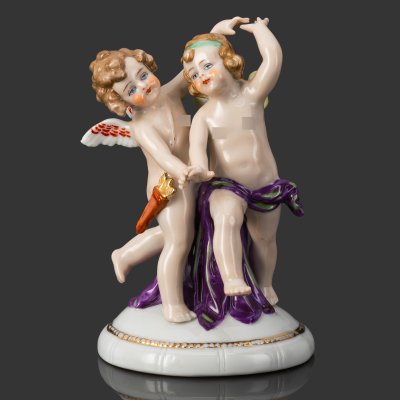 купить Статуэтка "Танцующие путти", Фарфоровая мануфактура Людвигсбург, фарфор, роспись, золочение, Германия, 1948-1990 гг.