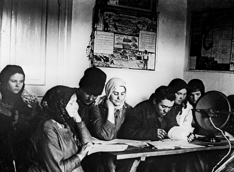 Занятия в сельской школе, 1924 г.