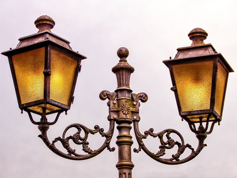 Электрические фонари Викторианской эпохи