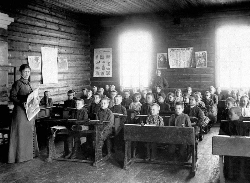 Земская школа. Фото 1890-х гг.