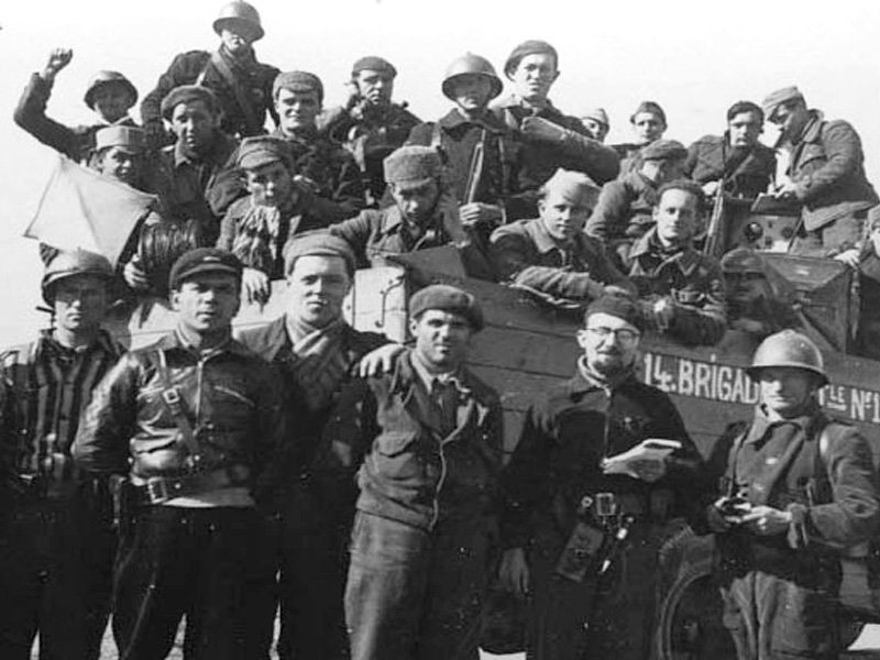 Бойцы 14-й интернациональной бригады Народной армии