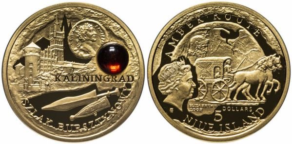 Золотая монета 5 долларов с вставкой из янтаря, Ниуэ, 2008 год