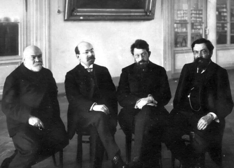 Струве (2-й справа) с членами 2-й Государственной думы, 1907 г.