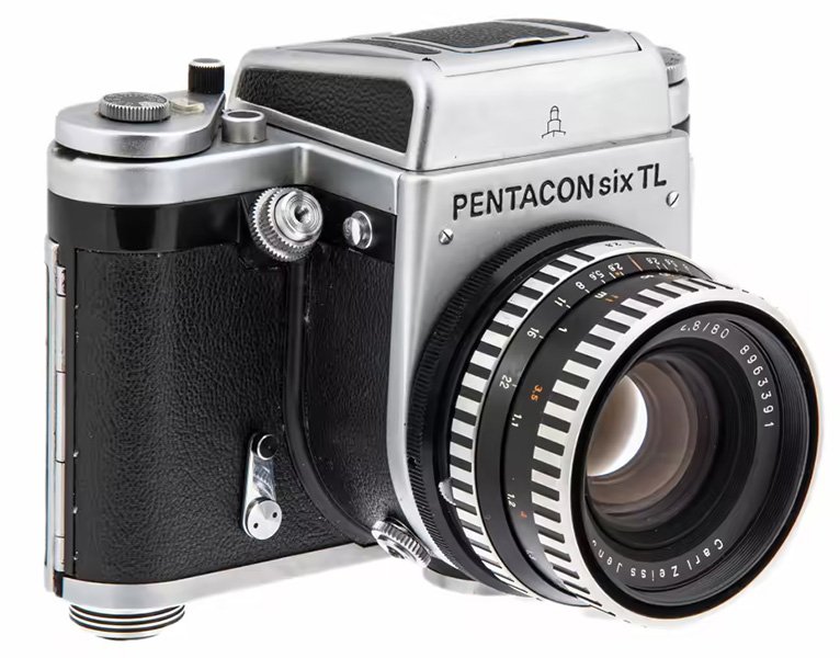 Фотоаппарат «Pentacon six TL» с объективом «Carl Zeiss Biometar 2.8/80»