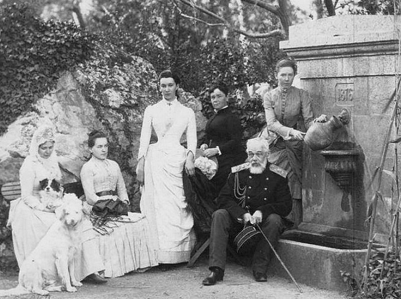 Милютин с семьей в Крыму. Симеиз, 1905 г.