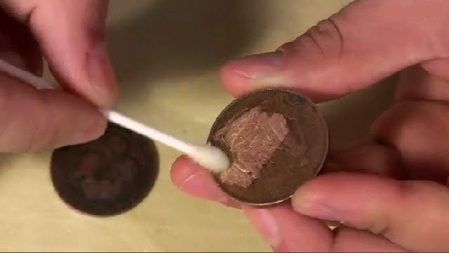 Бережное удаление патины