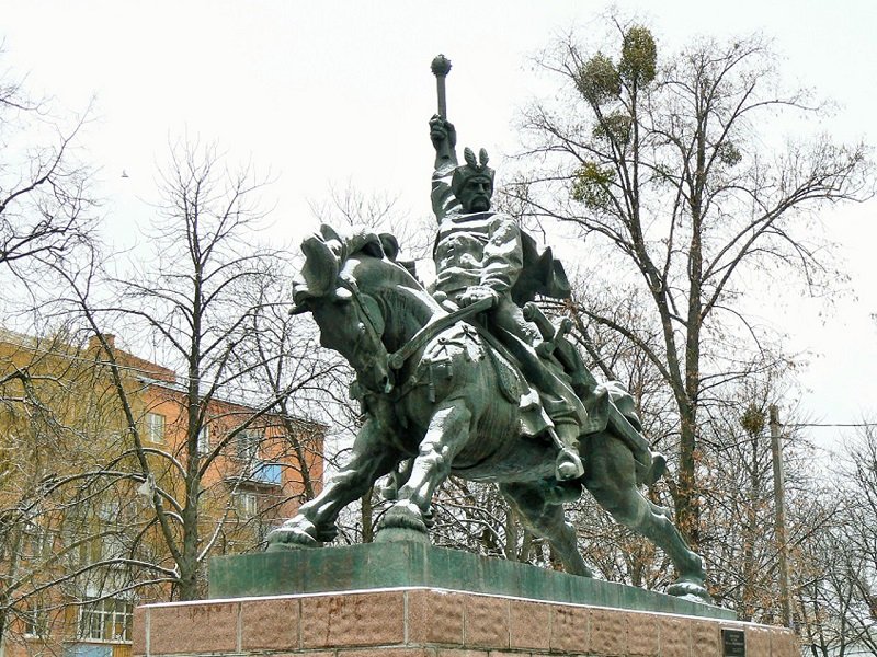 Памятник Хмельницкому в Хмельницком