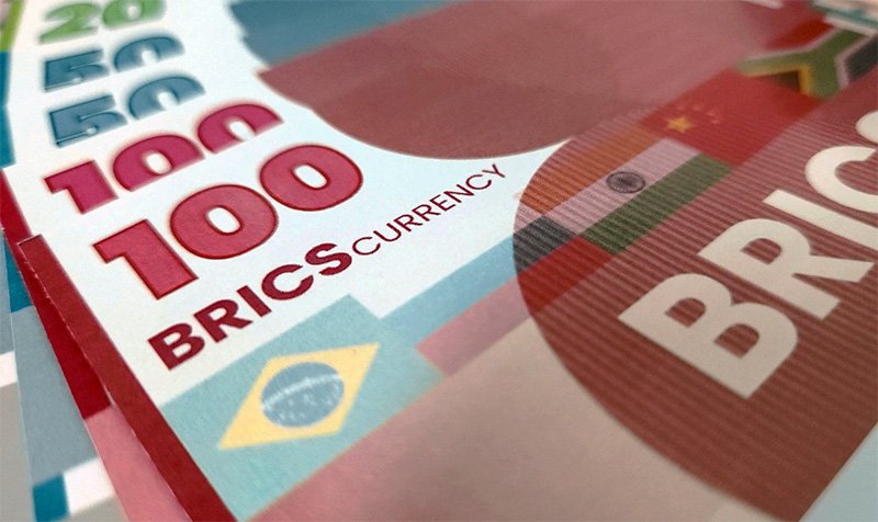 Один из вариантов линейки банкнот предполагаемой общей валюты стран BRICS