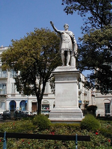 Монумент в честь Антония Пия