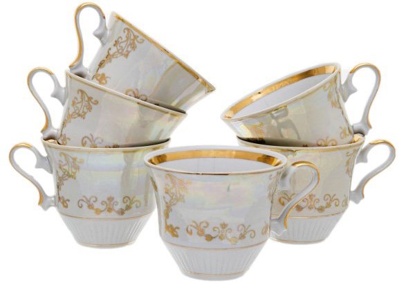 Чайный сервиз на 6 персон с растительным декором (16 предметов), фарфор, золочение, 1970-1991 гг.