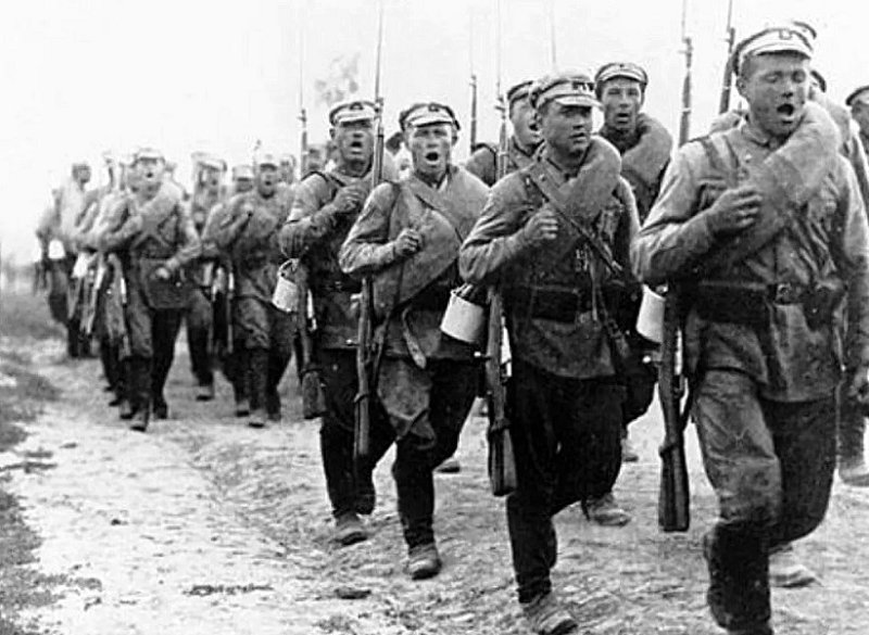 Пехота РККА на марше. Фото 1930-х гг.