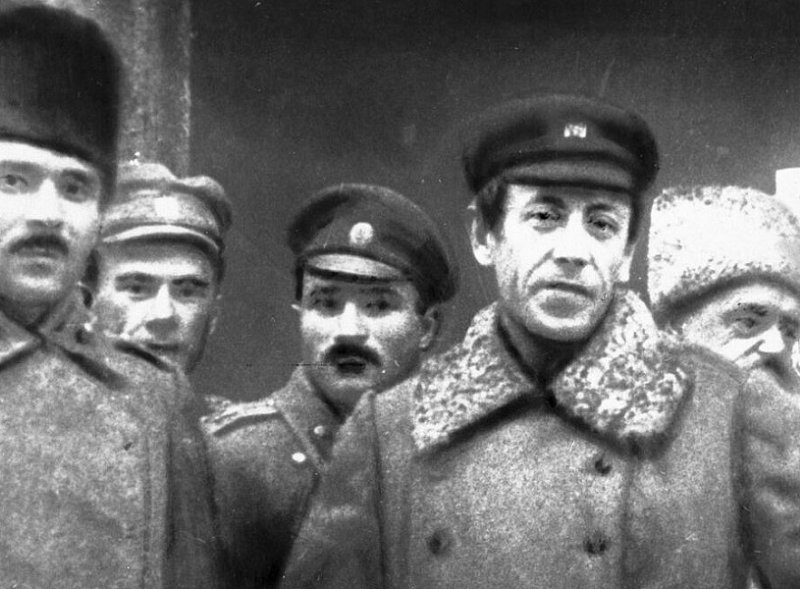 Петлюра со своим штабом Директории УНР, 1920 г.