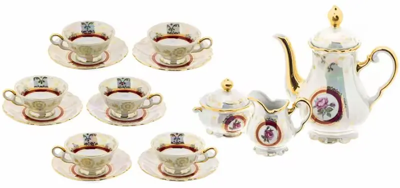 Сервиз кофейный с декором в виде роз на 6 персон (15 предметов), 1960-1972 гг.