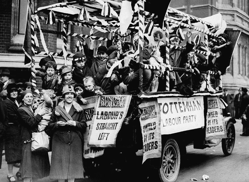 Лейбористы на праздновании 1 Мая в Лондоне, 1928 г.