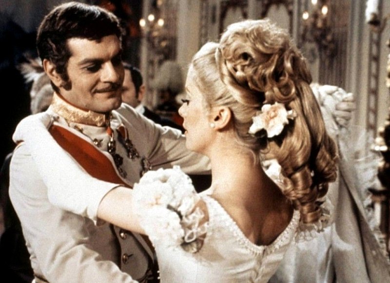 Кадр из фильма «Майерлинг» 1968 г.