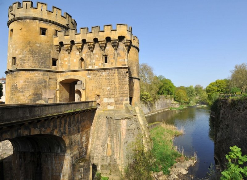 Средневековый замок г. Мец